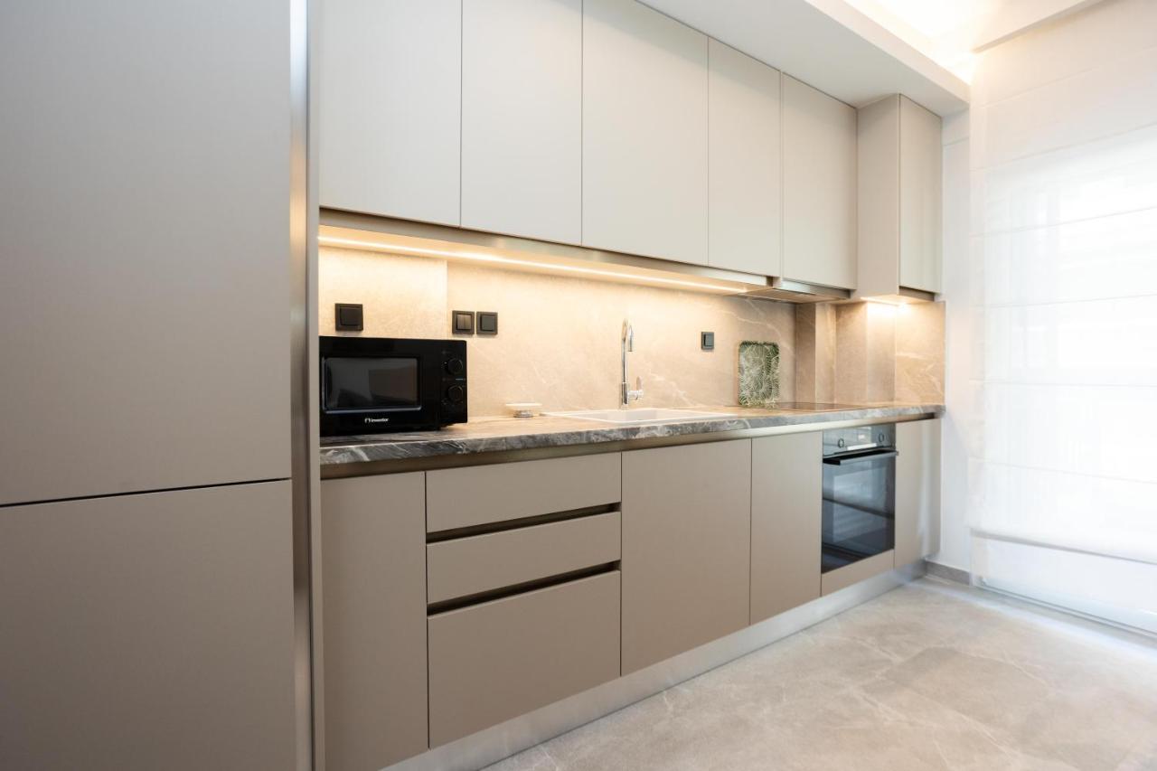 Elegance Apartment 2 Bedroom Suites Салоники Экстерьер фото