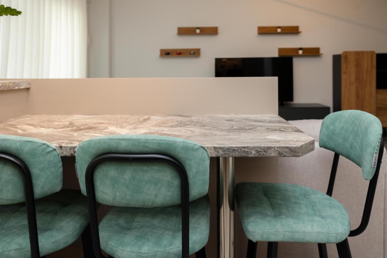 Elegance Apartment 2 Bedroom Suites Салоники Экстерьер фото