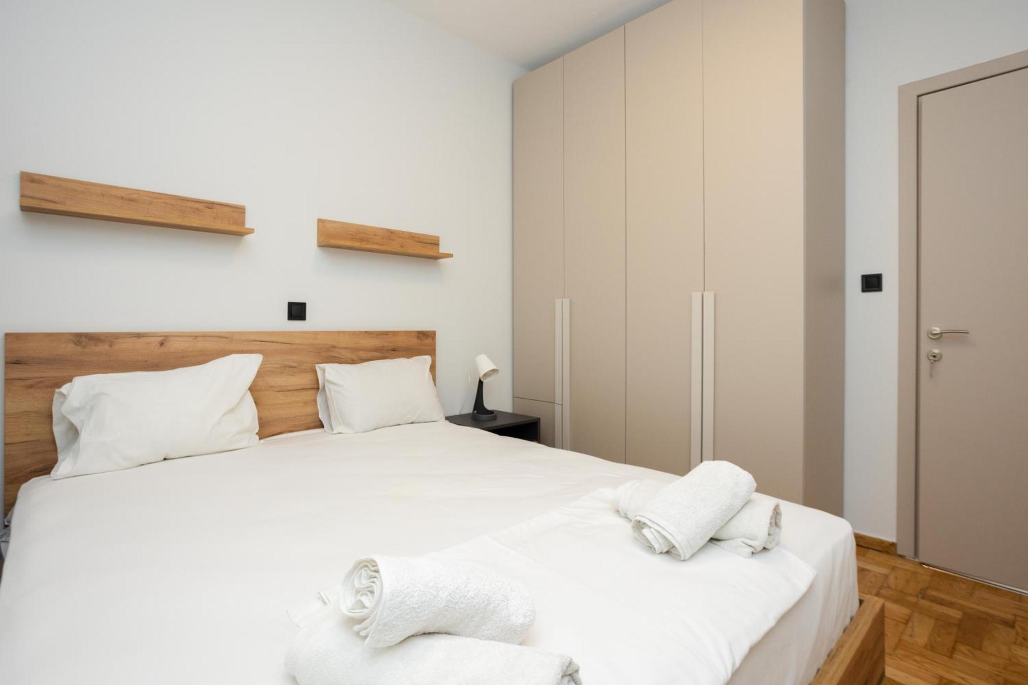 Elegance Apartment 2 Bedroom Suites Салоники Экстерьер фото